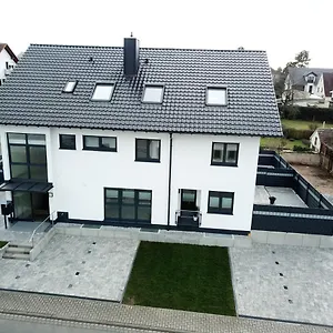 Bestboarding24 Aparthotel Sulzbach am Main